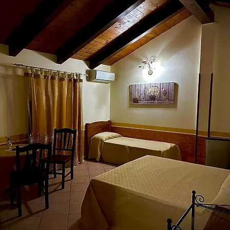 ベッド・アンド・ブレックファスト Cilento Antico 3*